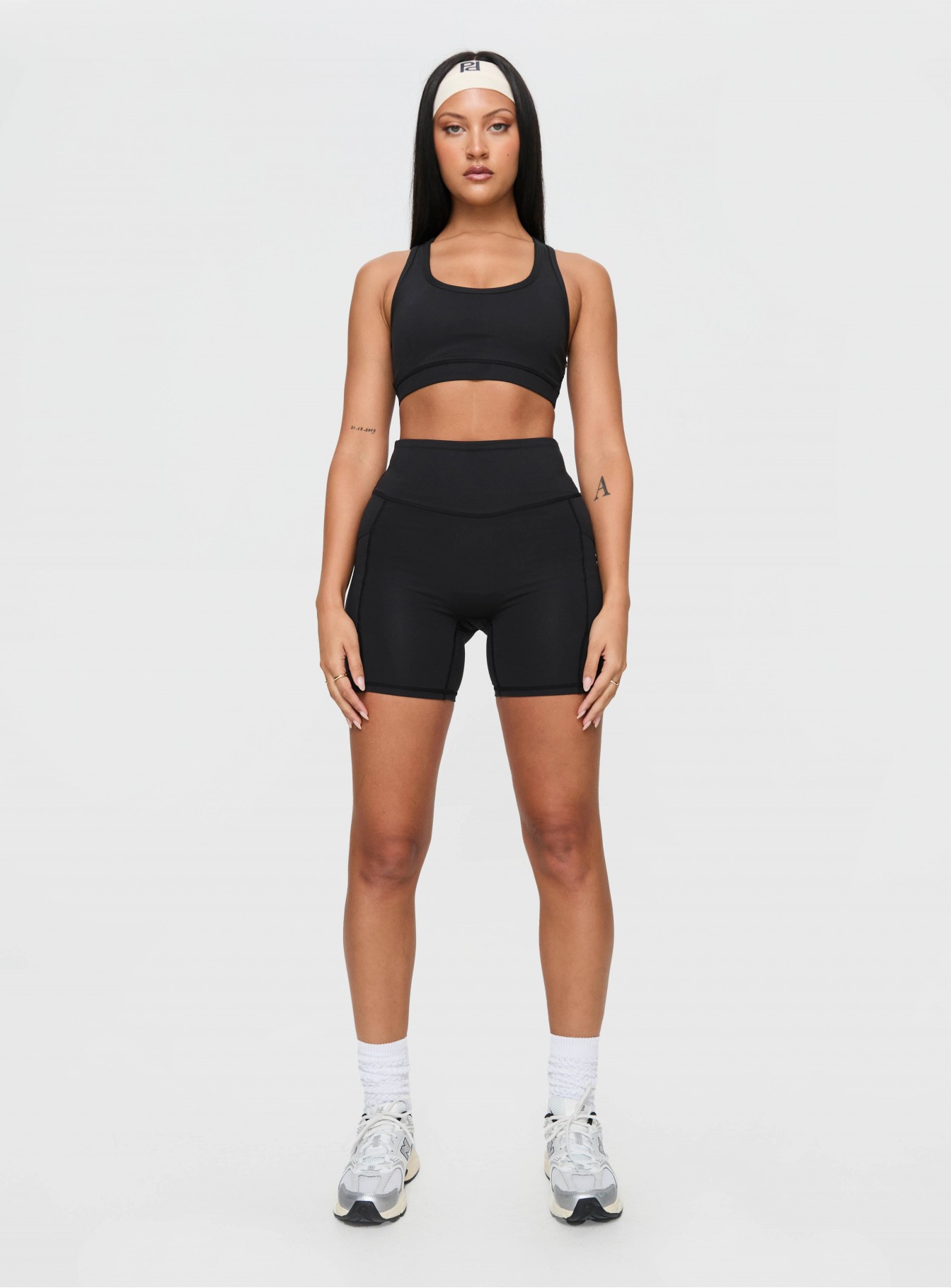 Conquer Activewear Shorts Black