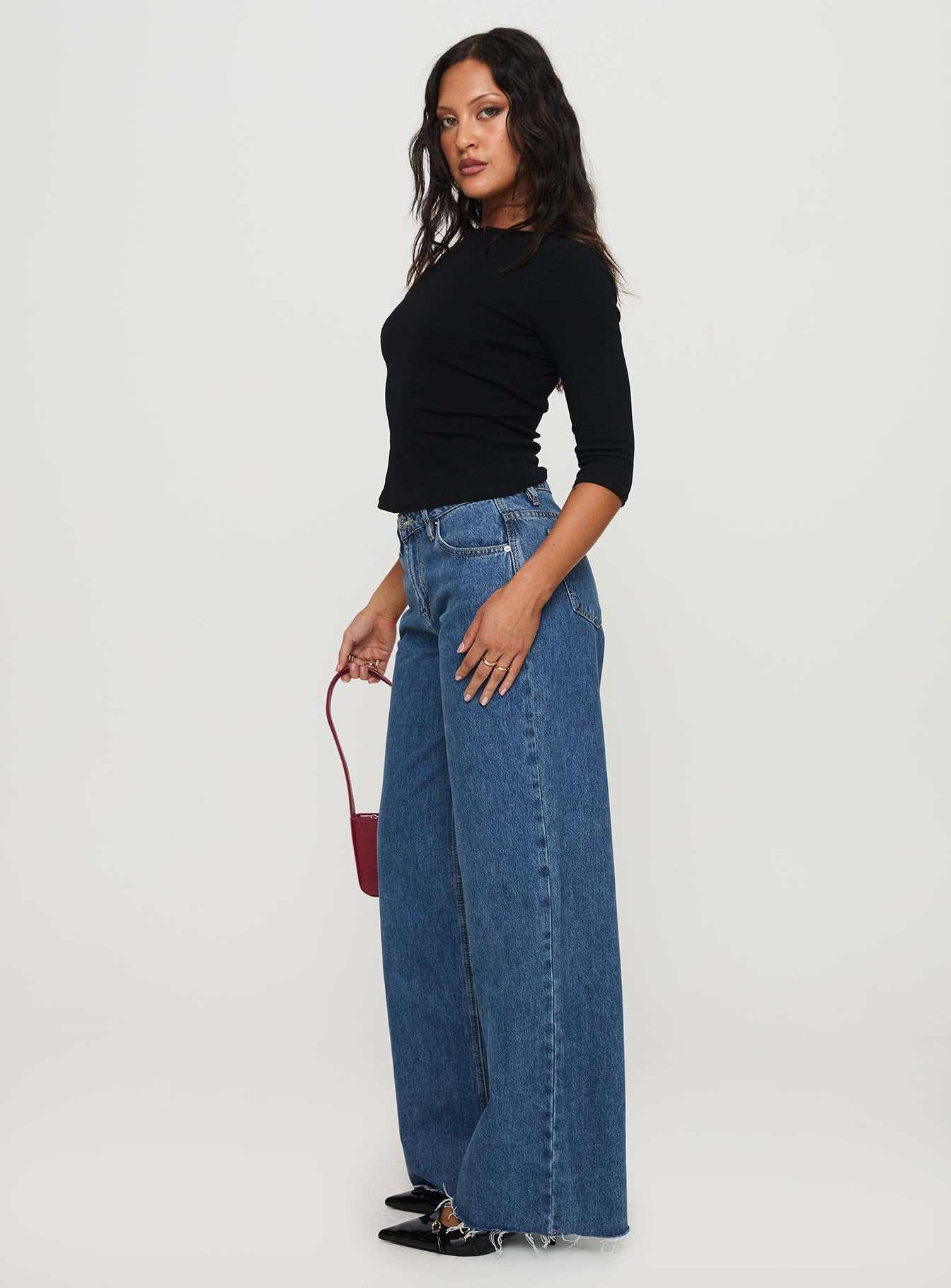 Darla Low Rise Straight Jean Mid Wash