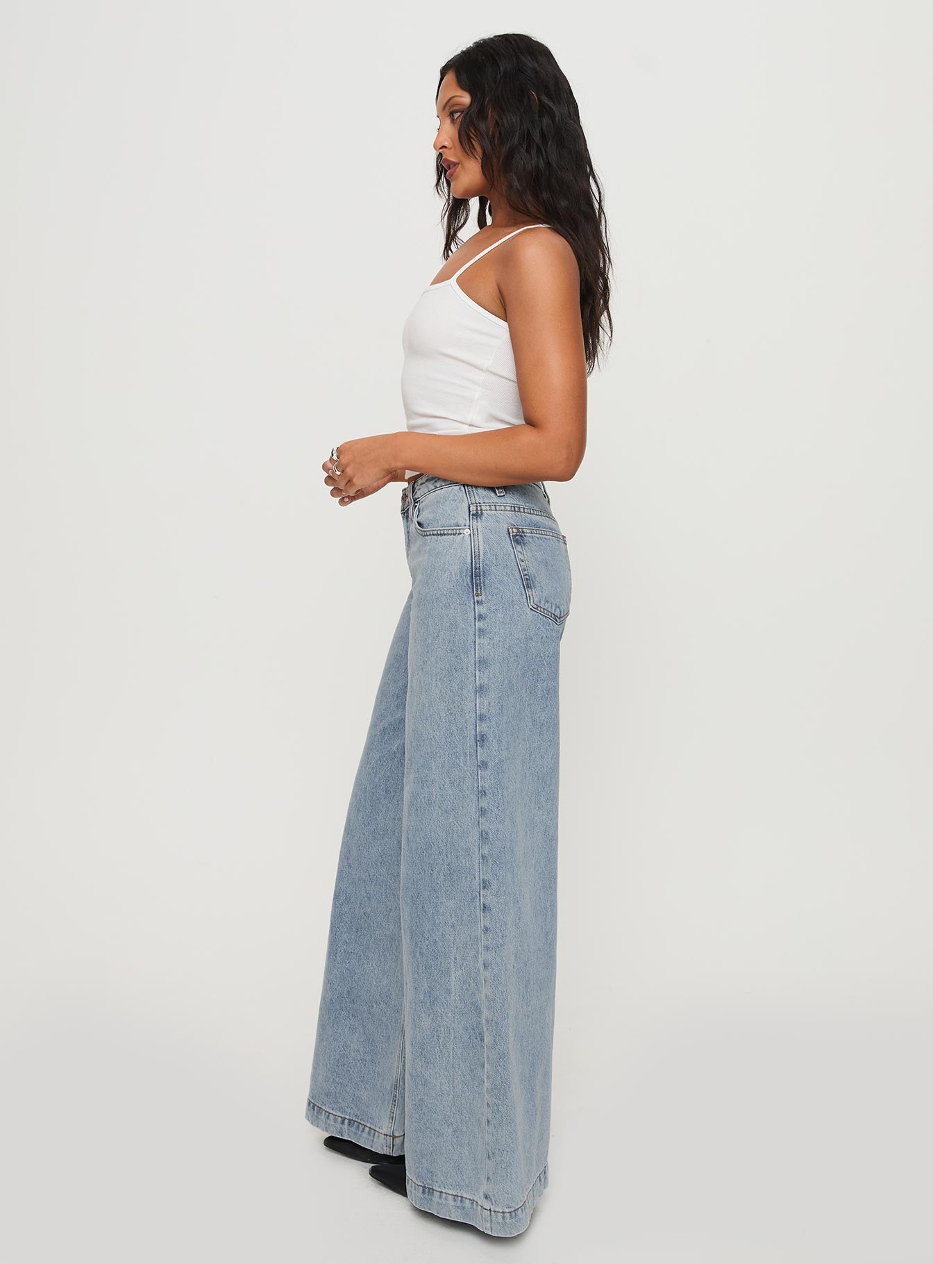 Toby Low Ultra Baggy Jean Light Wash