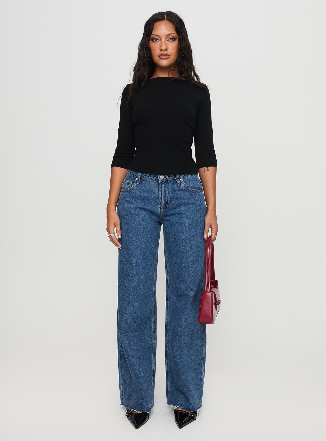 Darla Low Rise Straight Jean Mid Wash